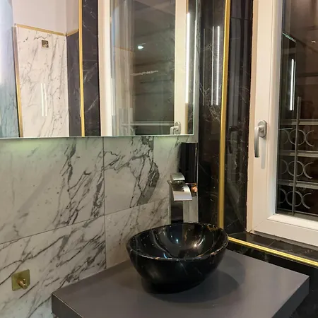 Bristol Palace 4*