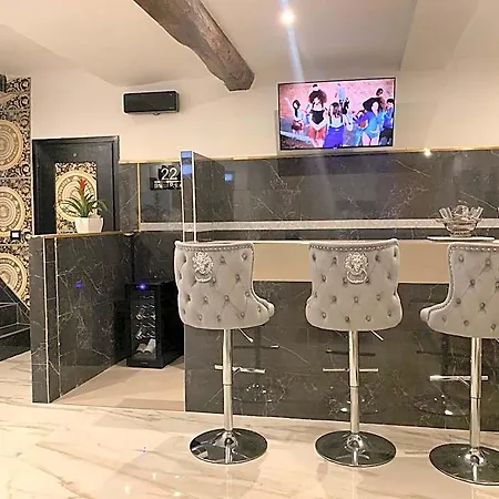 Hotel Bristol Palace