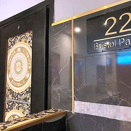 Szálloda Bristol Palace 4*