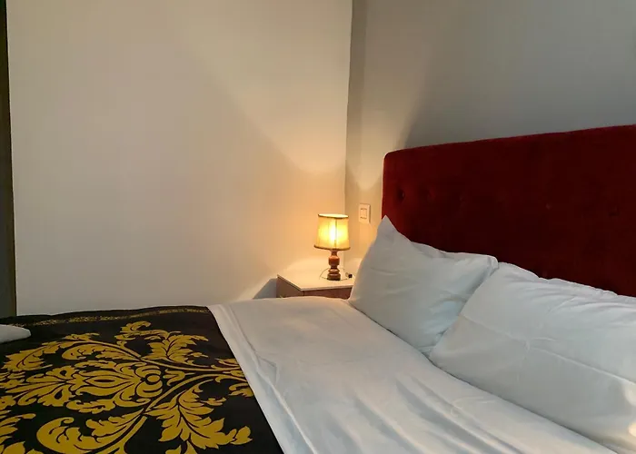 Bristol Palace 4*
